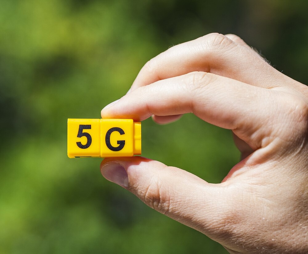 5G-аукцион в России начинается с минимальной ставки 20 миллиардов рублей-0