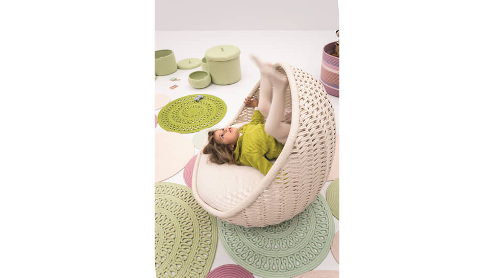 Яркая детская мебель от Paola Lenti и дизайнеров Nendo для игр и комфорта-0