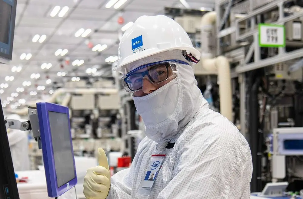 Intel начинает мощную трансформацию под руководством Лип-Бу Тана-0