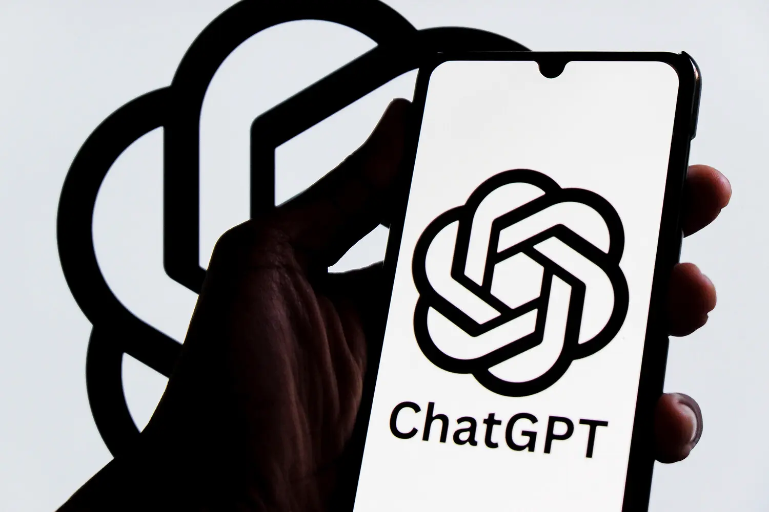 ChatGPT, Александр Асафов и вызовы безопасности на Восточном экономическом форуме-0