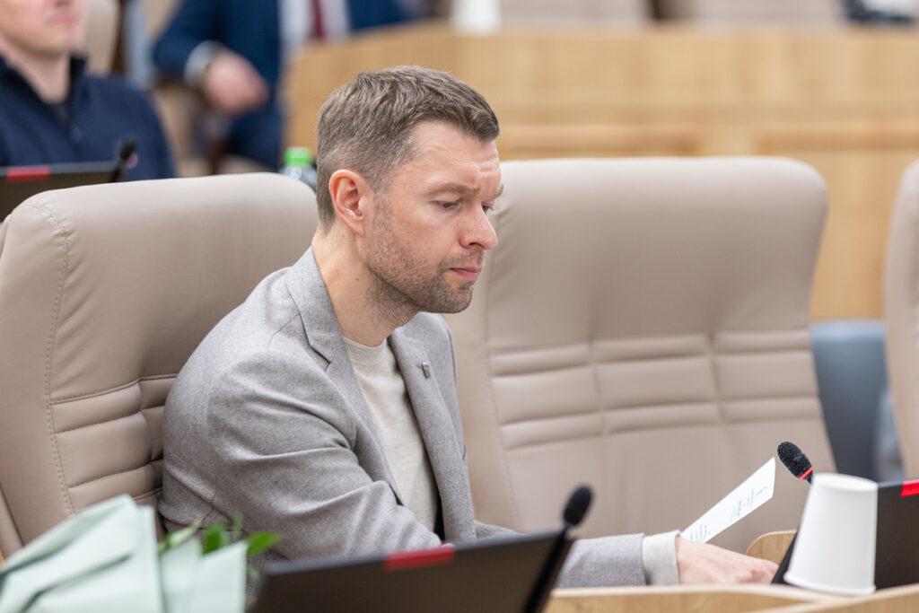 Алексей Вихарев призывает сохранить Шарташский лесопарк для будущего Екатеринбурга