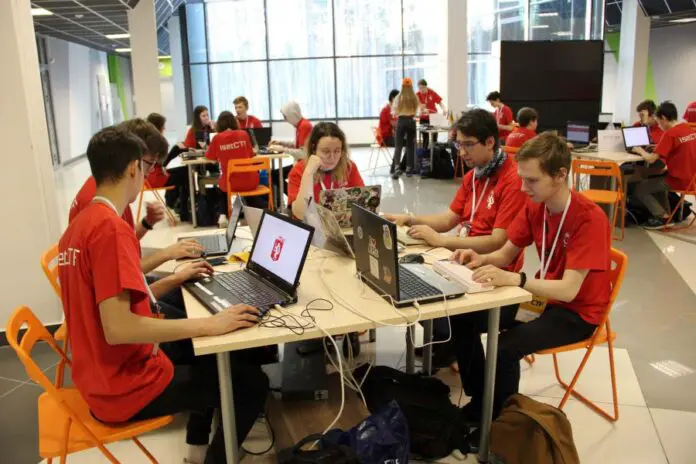 Кубок CTF России стартует для будущих белых хакеров в Свердловской области-0