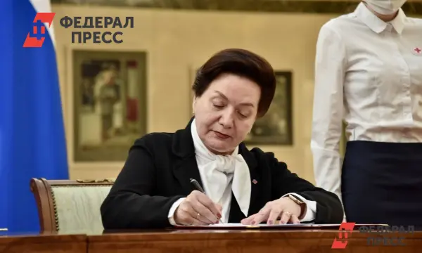 Анатолий Володин назначен руководителем Свердловского медколледжа при поддержке Ирины Левиной и Татьяны Савиновой-0