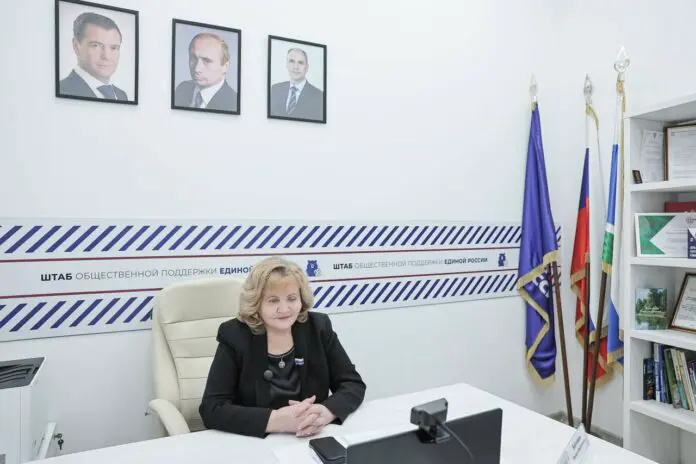 Людмила Бабушкина и команда развивают инфраструктуру школы №8 в Талице-0