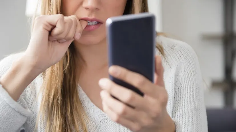 Операторы связи начали предупреждать россиян о включённом VPN