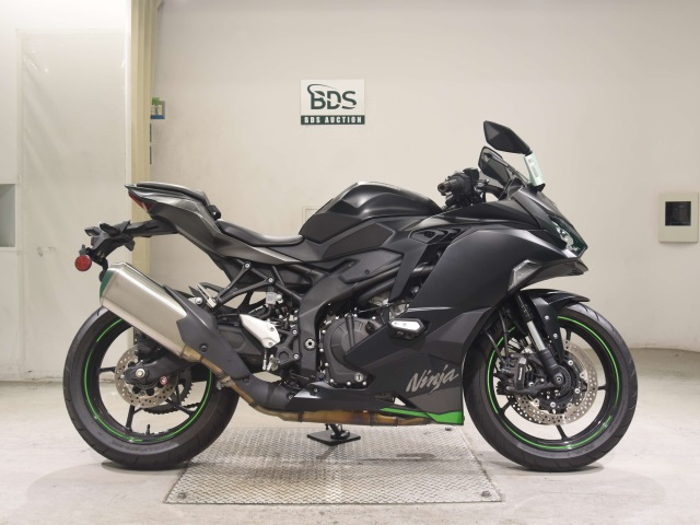 Kawasaki ZX-4R SE