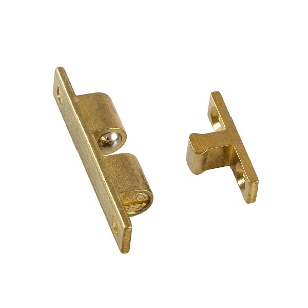 Мебельные Защелки