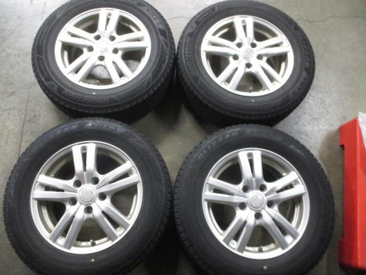 Комплект шин BRIDGESTONE BLIZZAK VRX3 + диски DUFACT DA5