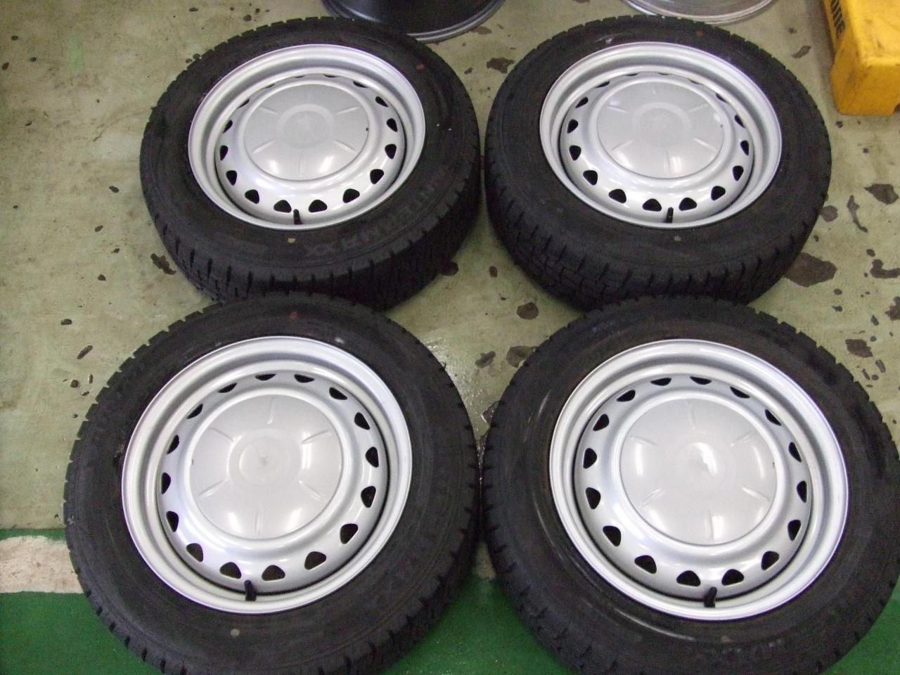 Комплект шин DUNLOP WINTERMAXX WM02 + диски weds PS-603
