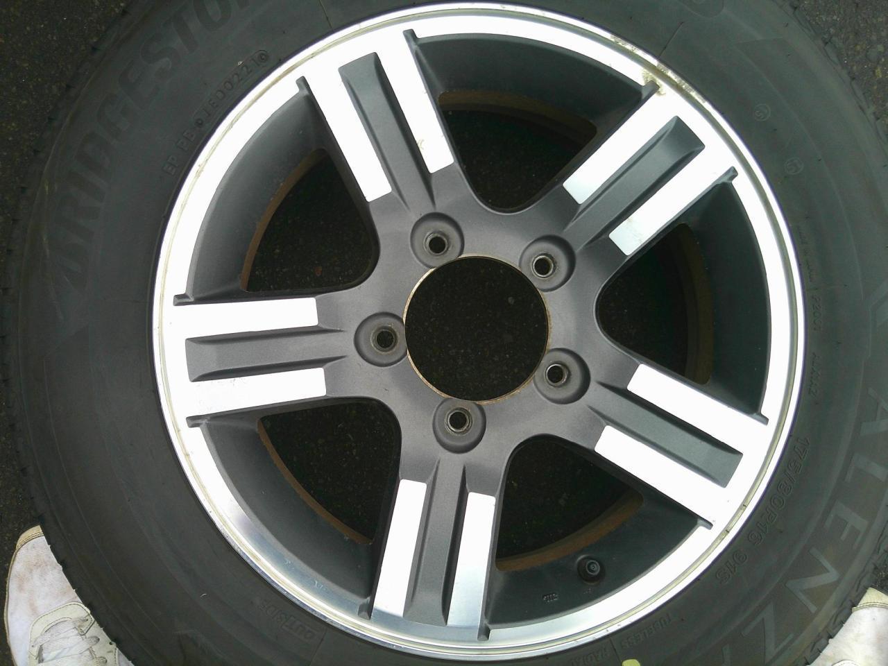 Комплект шин BRIDGESTONE ALEZA LX100 + штатные диски Suzuki Jimny штатный диски со спицами