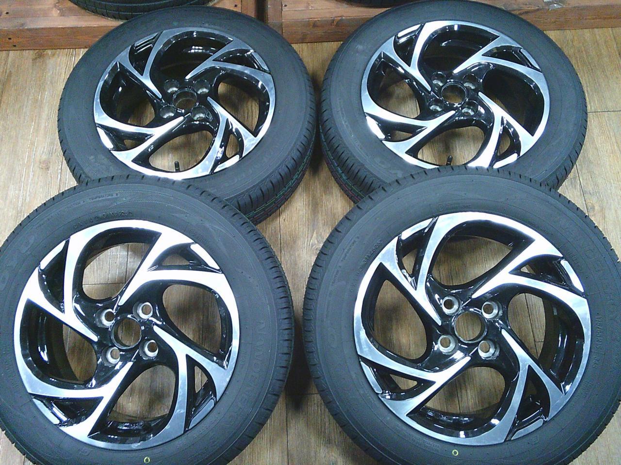 Комплект шин TOYO NANOENERGY3 Plus + штатные диски Toyota штатная опция MODELLISTA SpinAir Ⅵ
