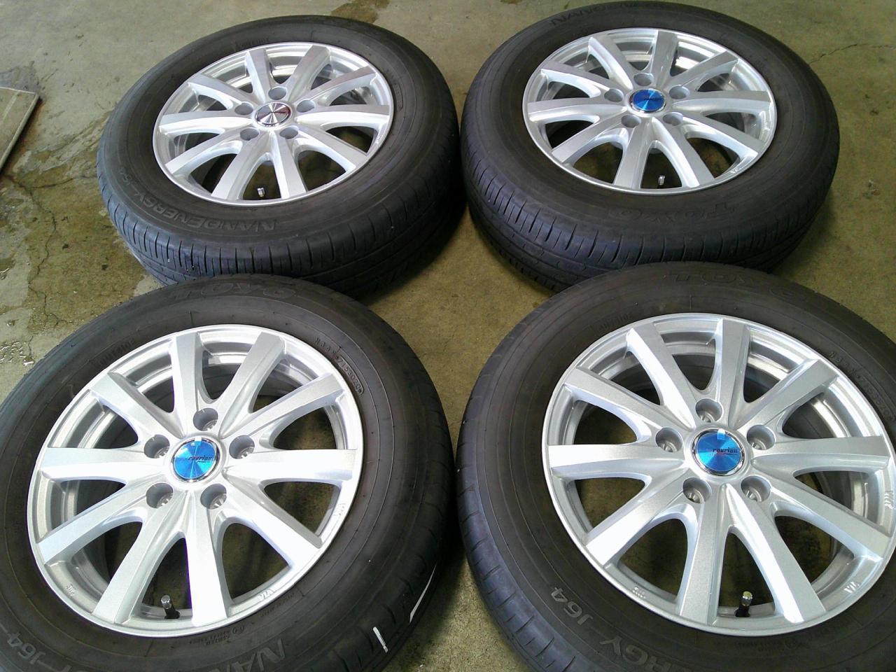 Комплект шин 268270 TOYO NANOENERGY J64 + диски weds ravrion RS01