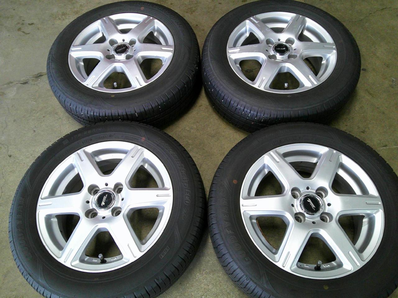 Комплект шин GOODYEAR EfficientGrip EG01 + диски BRIDGESTONE TOPRUN SJ6