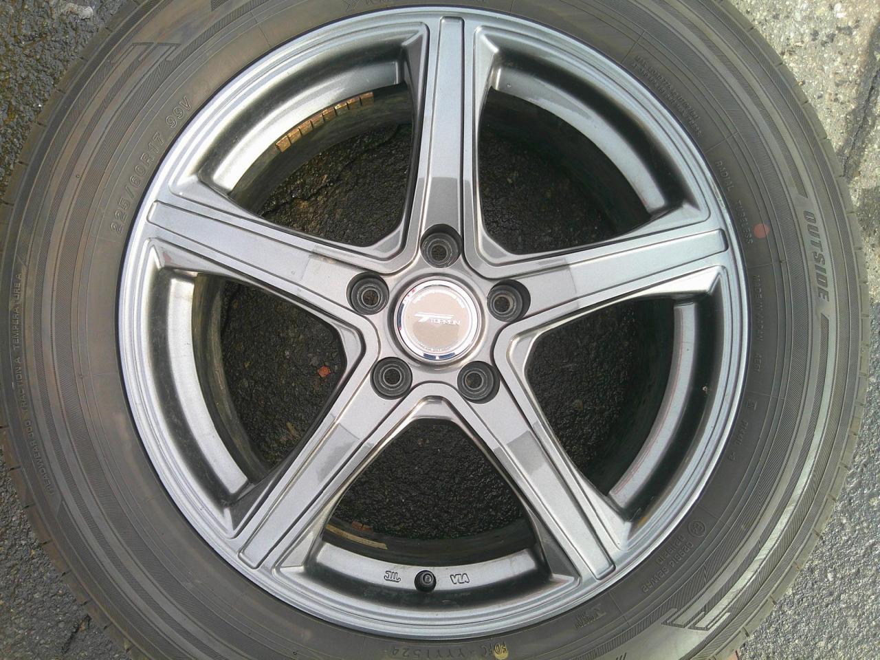 Комплект шин YOKOHAMA BluEarth XT + диски BRIDGESTONE TOPRUN VR5