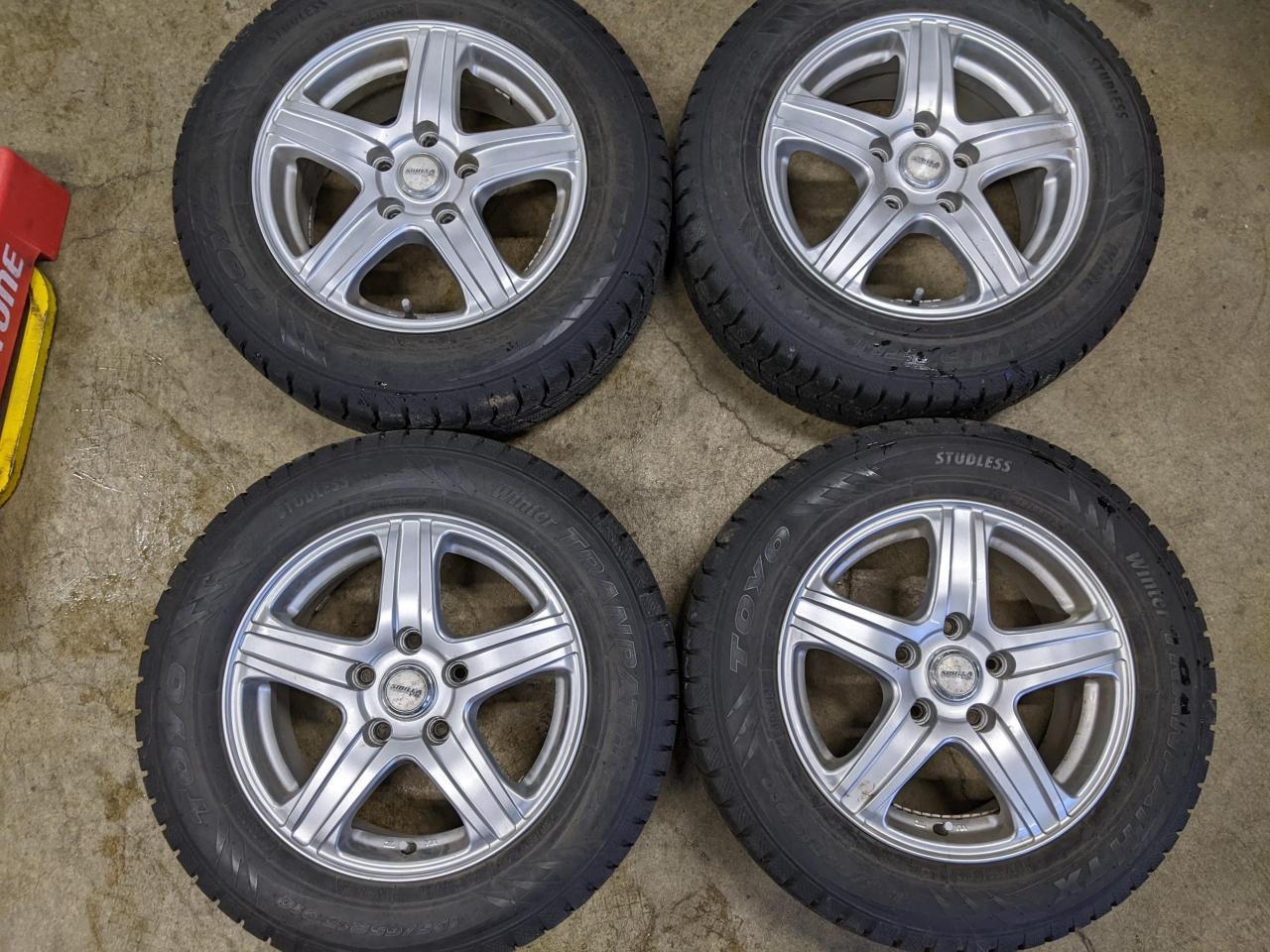Комплект шин TOYO winterTRANPATH TX + диски TOPY SIBILLA VK