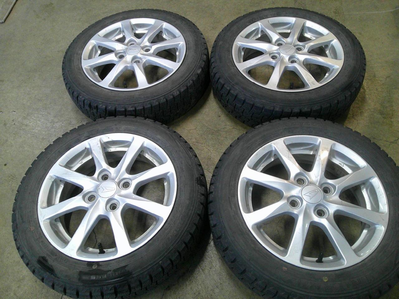 Комплект шин DUNLOP WINTERMAXX WM02 + штатные диски Daihatsu Tanto