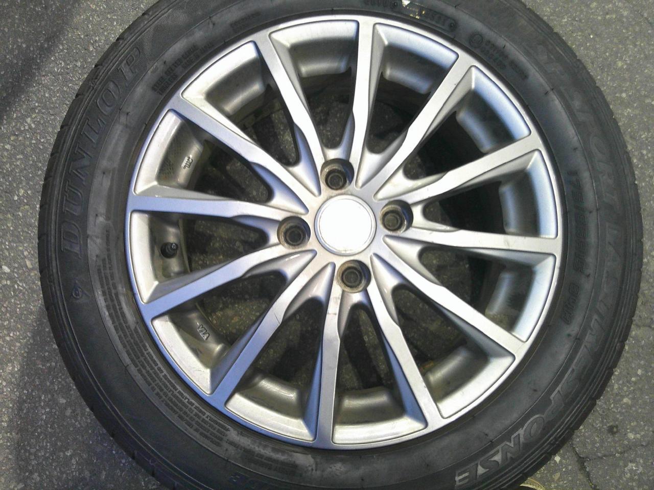 Комплект шин DUNLOP SP SPORT FASTRESPONSE + диски AUTOBACS SEVEN LEBEN BL1