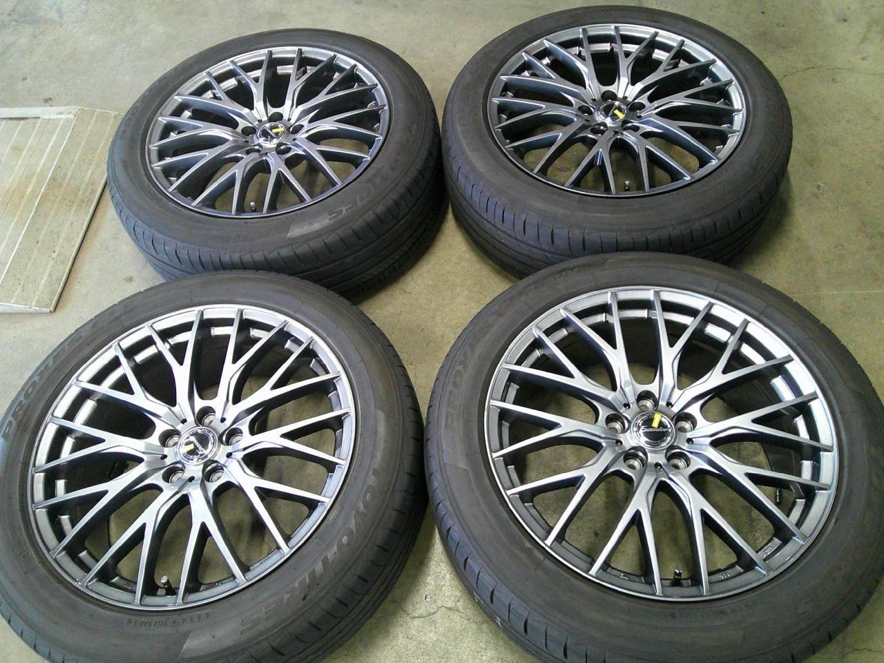 Комплект шин TOYO PROXES CL1 SUV + диски HOT STUFF Exceeder E05Ⅱ