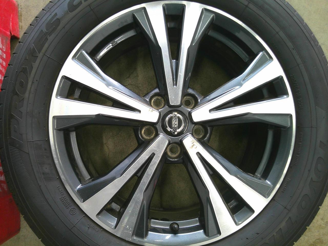 Комплект шин TOYO PROXES CL1 SUV + штатные диски Nissan X-Trail