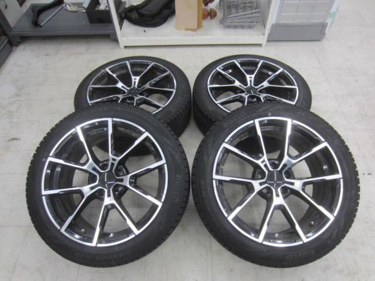 Комплект шин PIRELLI ICE ASIMMETRICO + диски производитель не указан NEW чёрный диски +