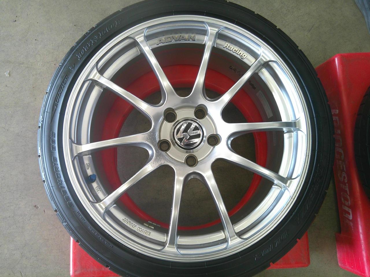 Комплект шин DUNLOP DIREZA DZ102 + диски YOKOHAMA ADVAN Racing RZ-F