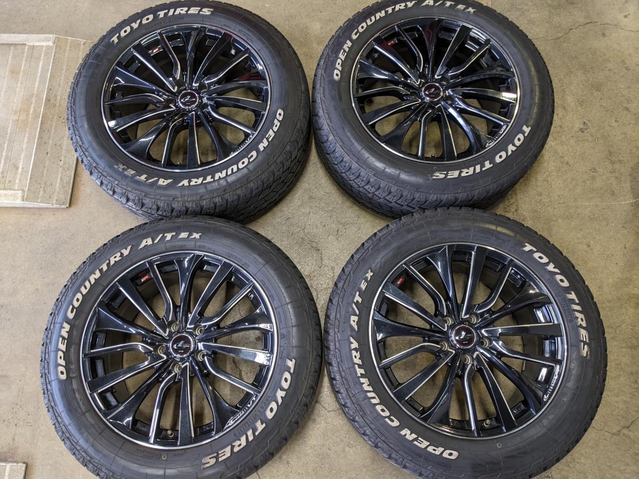Комплект шин TOYO OPEN COUNTRY A/T EX + диски weds LEONIS VT