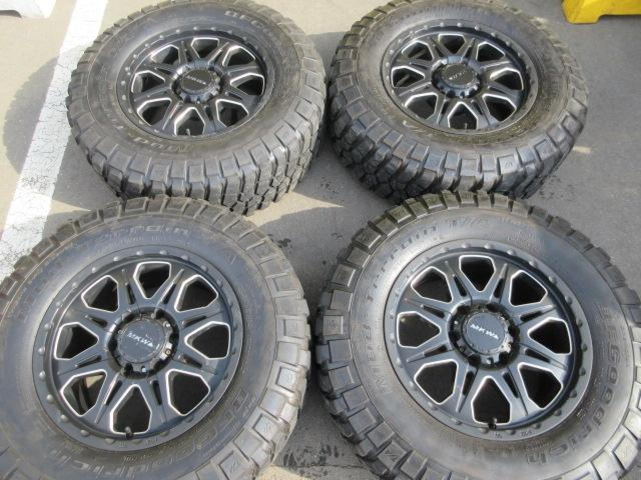 Комплект шин BFGoodrich Mud-Terrain T/A KM2 + диски TRISTAR INTERNATIONAL MKW MK-66