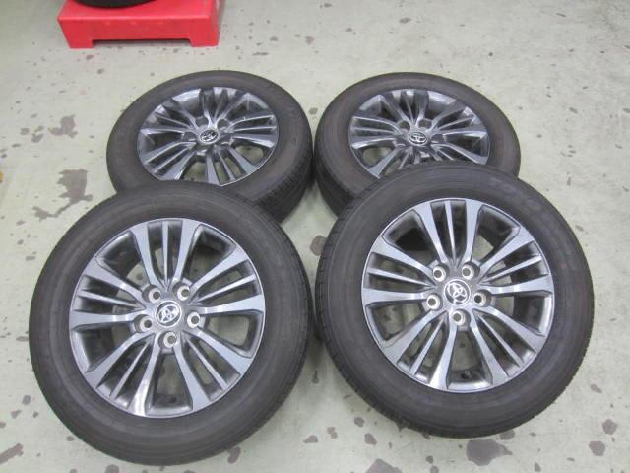 Комплект шин TOYO PROXES J68 + штатные диски Toyota 90 серии Noah, Voxy