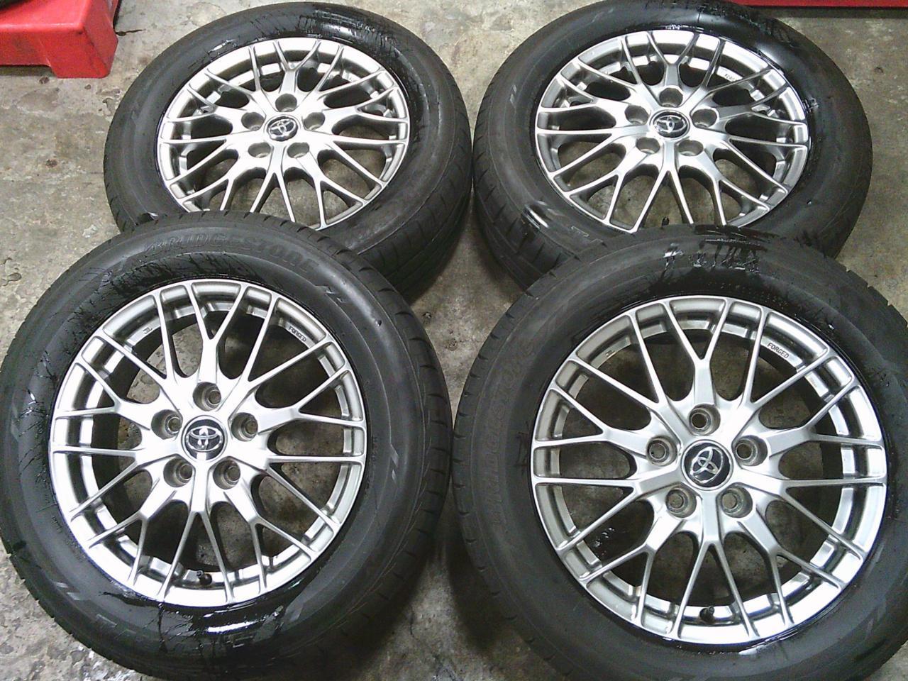 Комплект шин BRIDGESTONE LUFT RVⅡ + штатные диски Toyota 80 серии Noah, Voxy штатный BBS диски