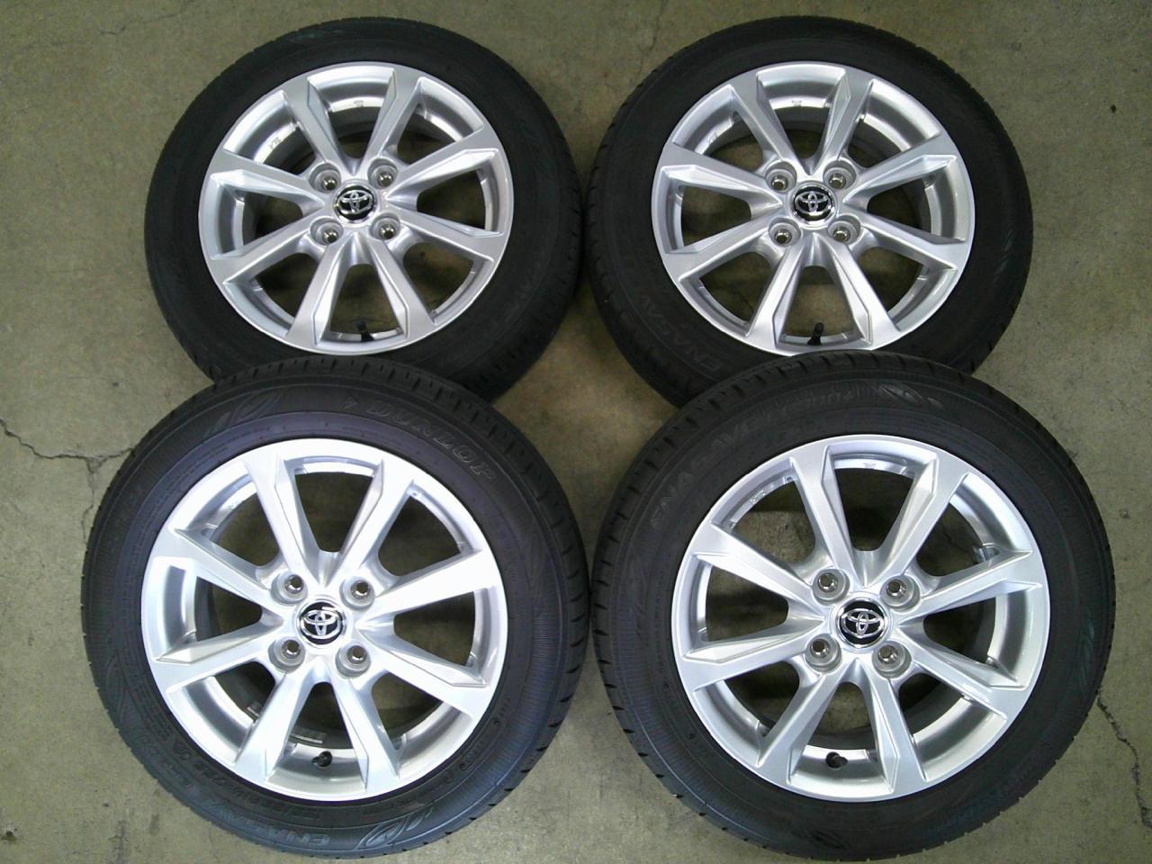 Комплект шин DUNLOP ENASAVE EC300+ + штатные диски Toyota