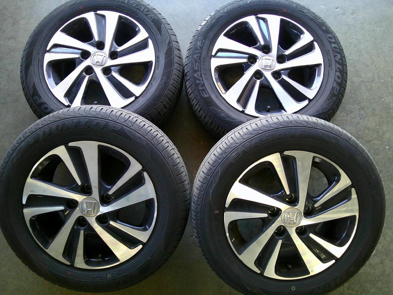 Комплект шин DUNLOP ENASAVE EC204 + штатные диски Honda GB5