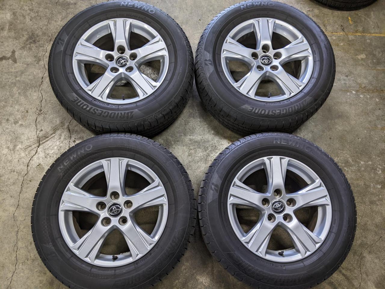 Комплект шин BRIDGESTONE NEWNO + штатные диски Toyota 30 Vellfire