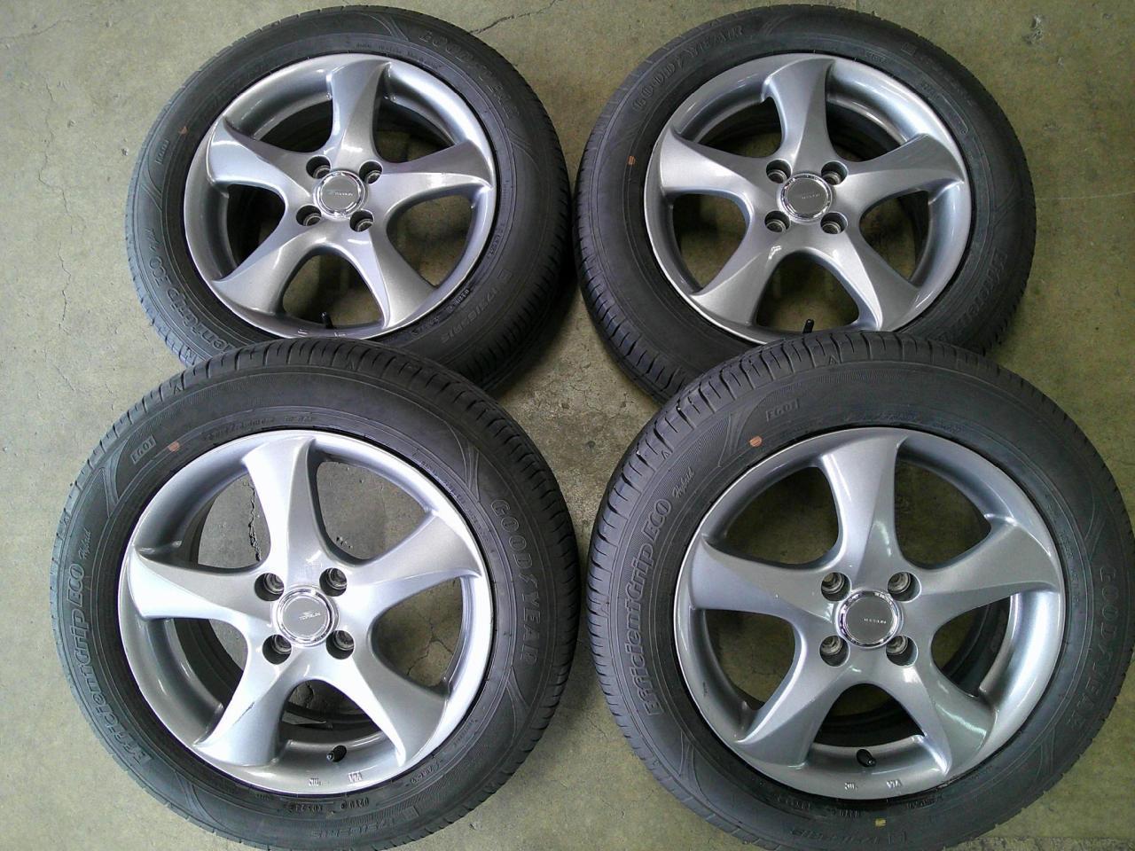 Комплект шин BRIDGESTONE TOPRUN RD5 + диски GOODYEAR EfficientGrip ECO Hybrid EG01
