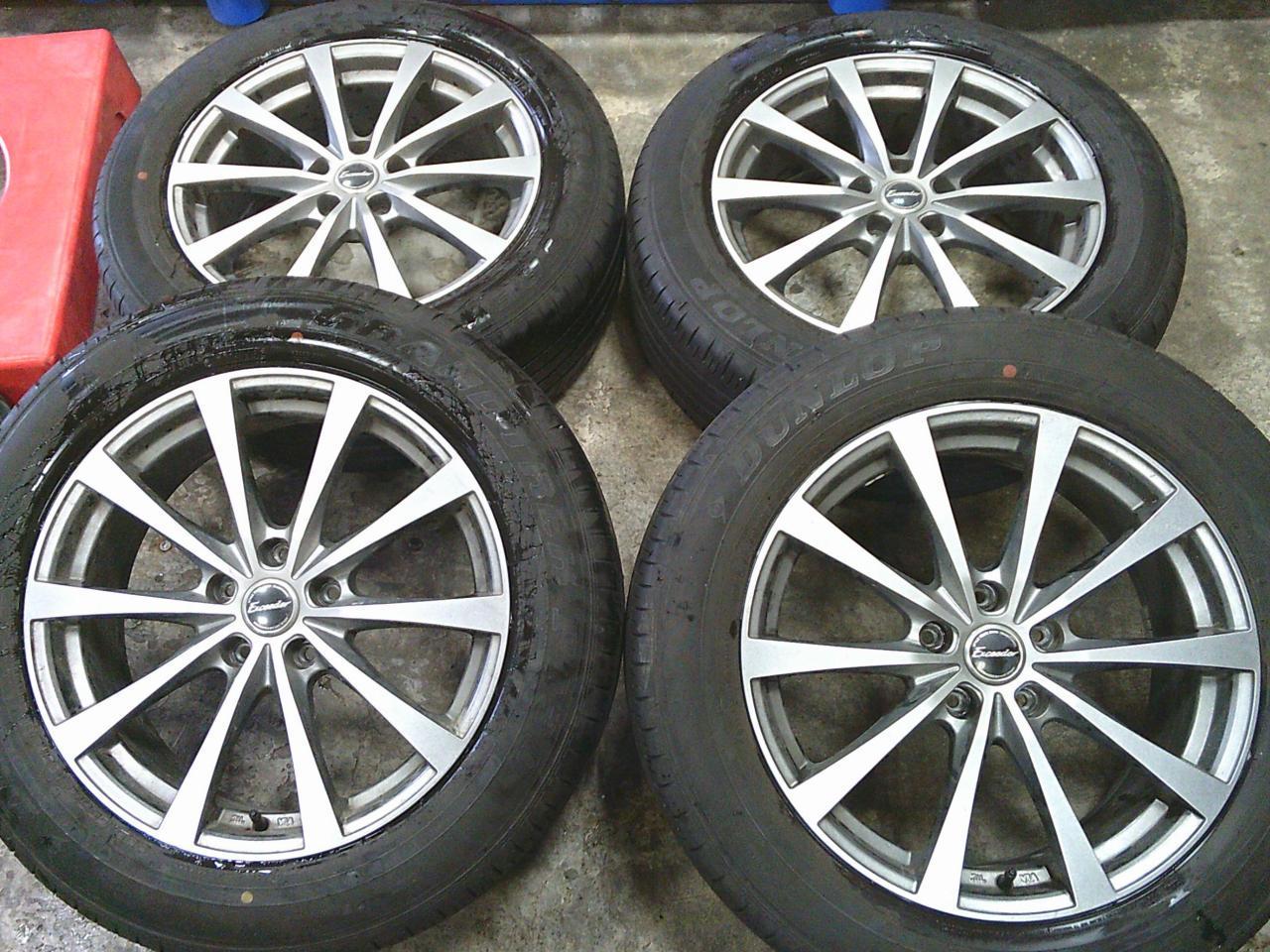 Комплект шин DUNLOP GRANTREK PT30 + диски HOT STUFF Exceeder EX10