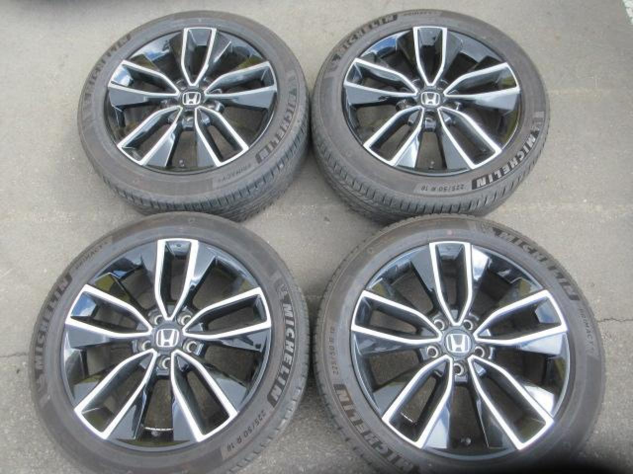 Комплект шин MICHELIN PRIMACY 4 + штатные диски Honda RV серии Vezel