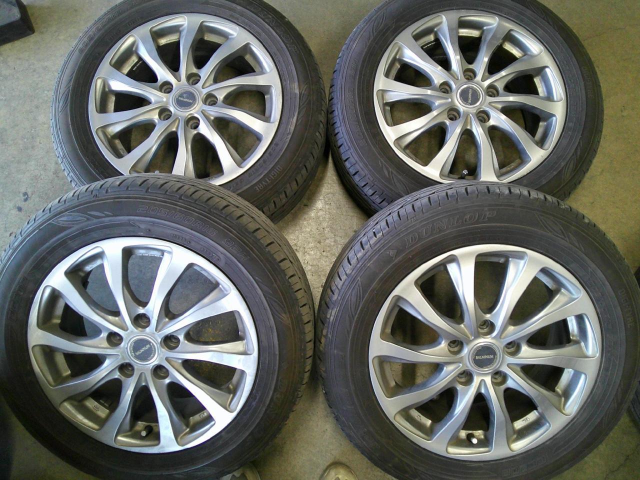 Комплект шин DUNLOP ENASAVE EC202 + диски BALMINUM TR10