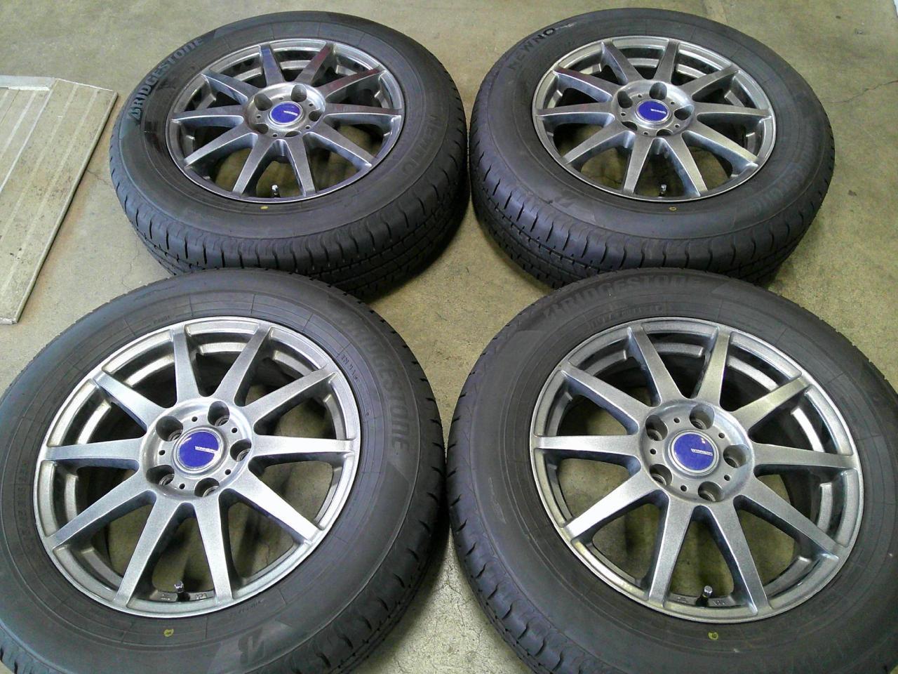 Комплект шин BRIDGESTONE NEWNO + диски WINNERS CF-01