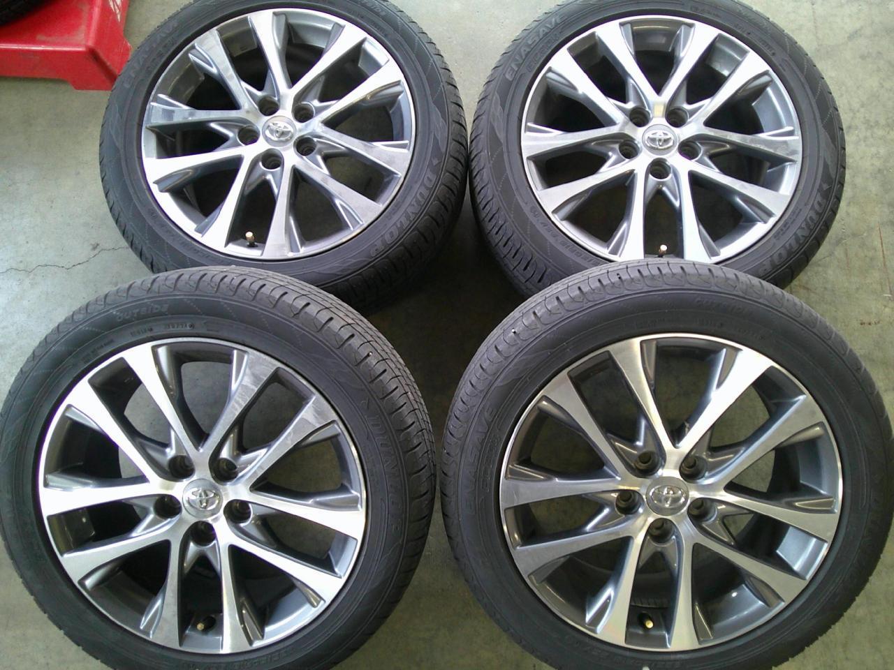 Комплект шин DUNLOP ENASAVE EC204 + штатные диски Toyota 50 серии Estima