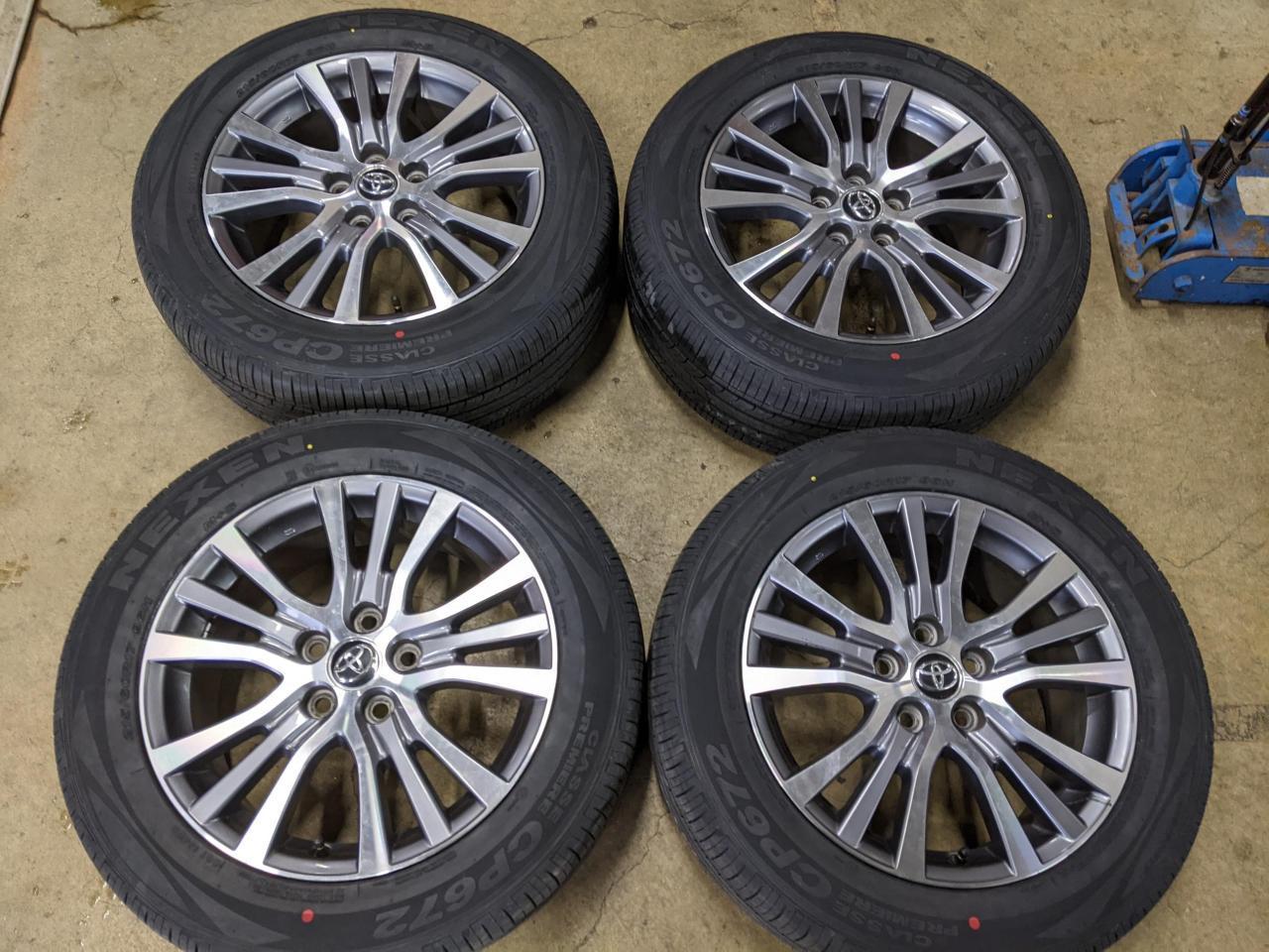 Комплект шин NEXEN CP672 + штатные диски Toyota Estima