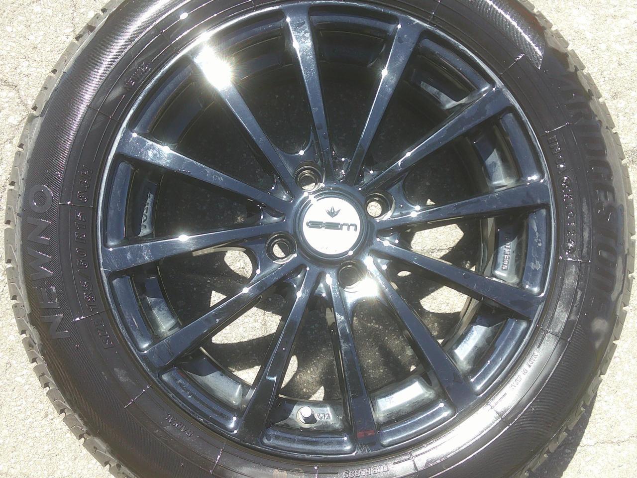 Комплект шин BRIDGESTONE NEWNO + диски RAYS GEM Experia