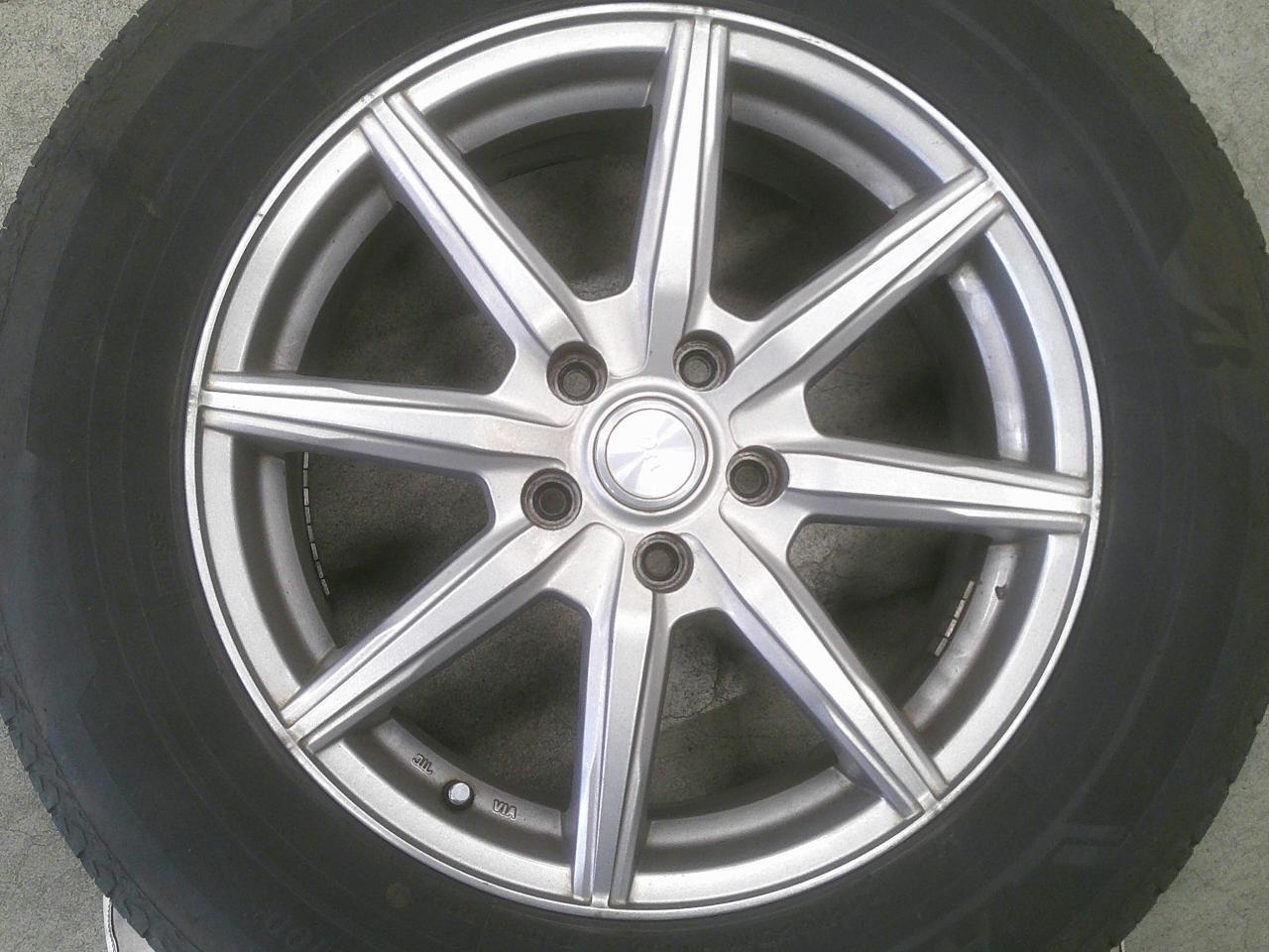 Комплект шин BRIDGESTONE ALENZA LX100 + диски LAYCEA HE