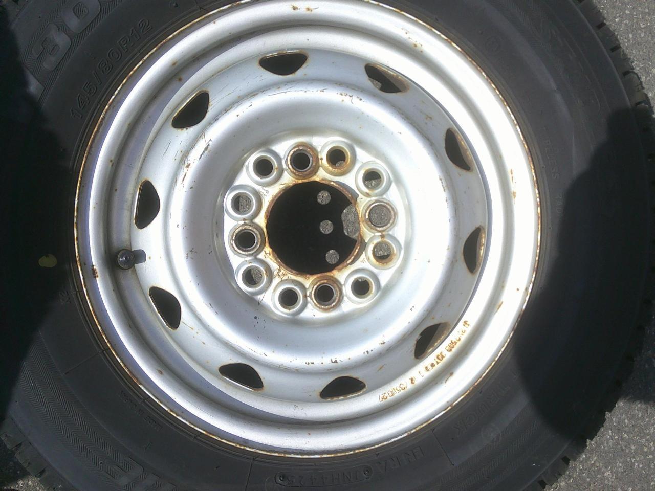 Комплект шин BRIDGESTONE BLIZZAK W300 + штатные стальные диски штатный стальные