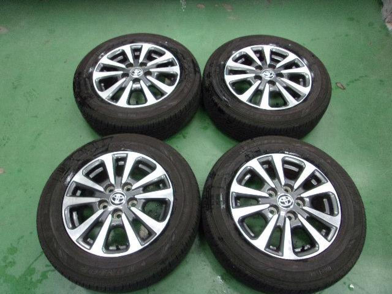 Комплект шин DUNLOP ENASAVE EC202 + штатные диски Toyota Esquire
