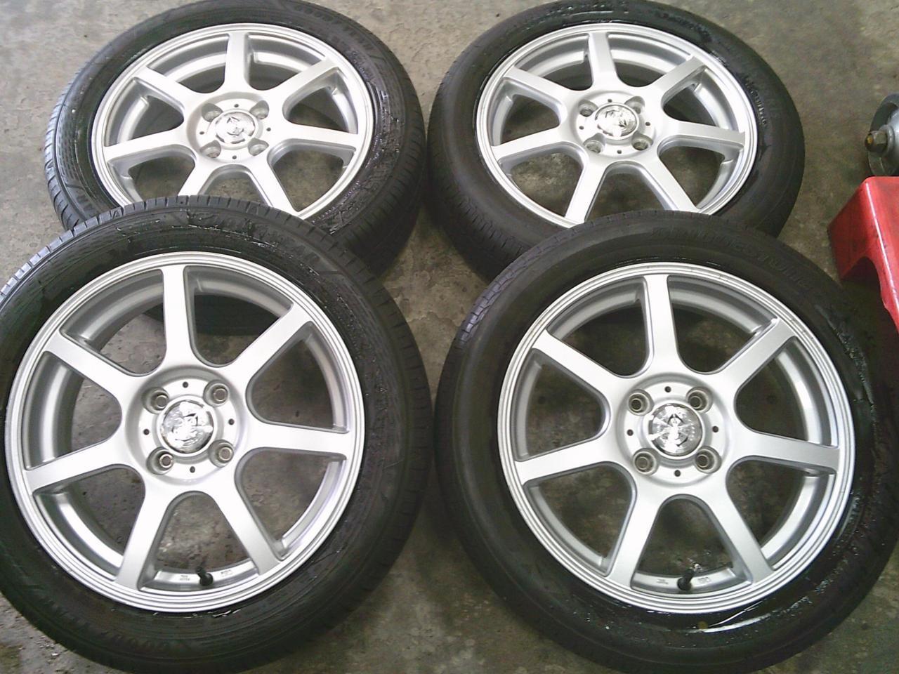 Комплект шин BRIDGESTONE NEXTRY/GOODYEAR EfficientGrip EG01 + диски weds Treffer ZR