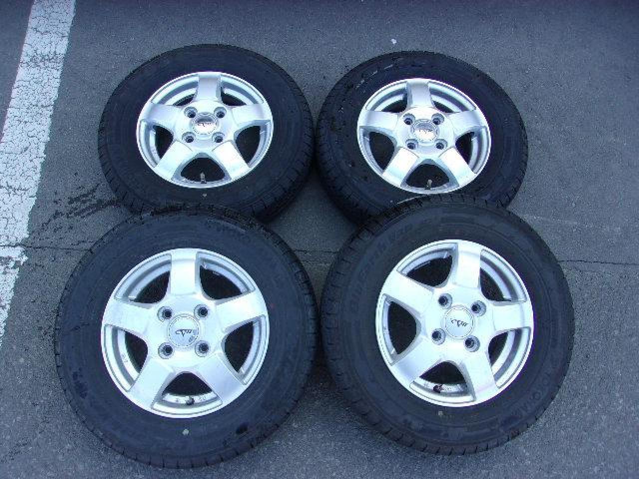 Комплект шин YOKOHAMA BluEarth VAN RY55 + диски TWS CVW-01