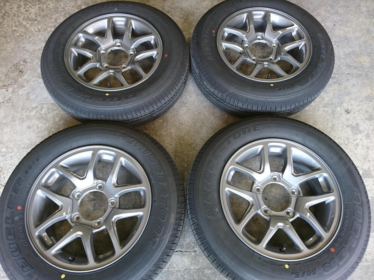 Комплект шин BRIDGESTONE DULER H/L852 + штатные диски Suzuki Jimny JB64