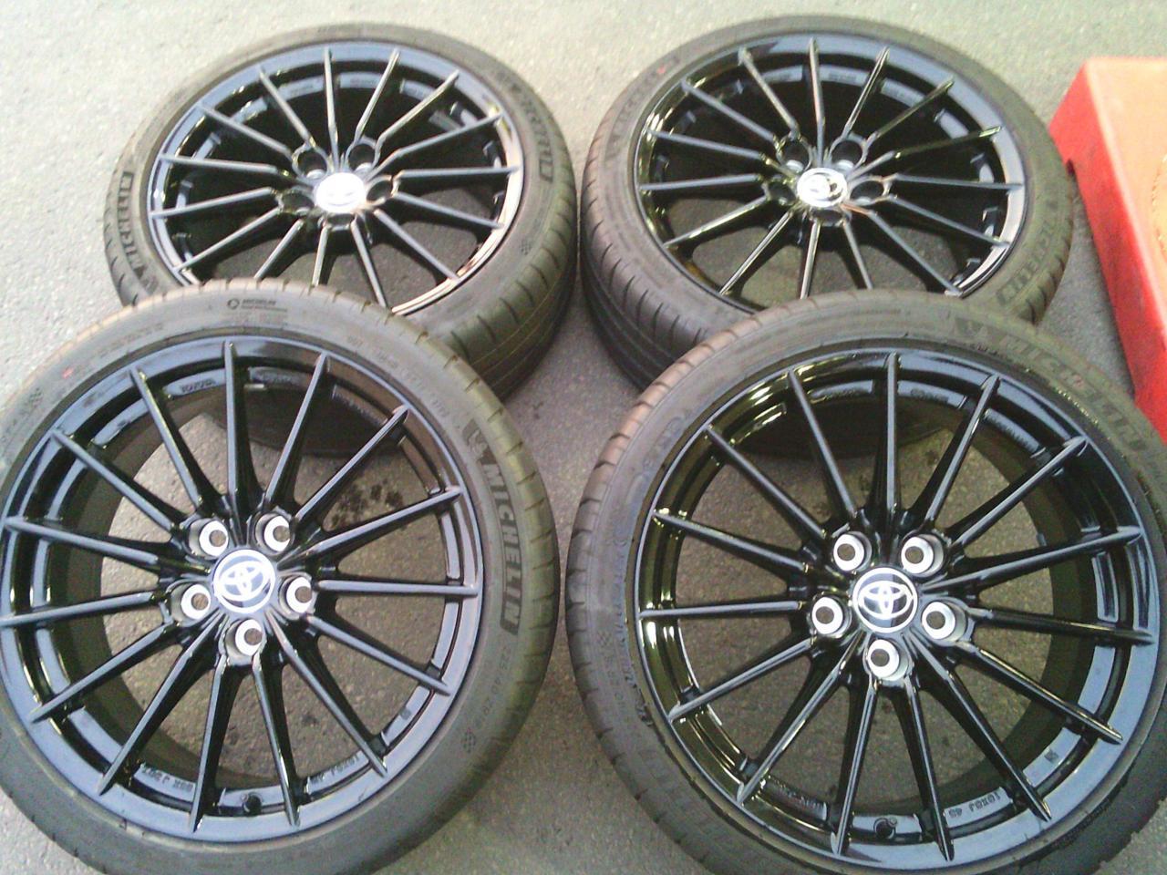 Комплект шин MICHELIN PILOTSPORT 4S + штатные диски Toyota GR Yaris