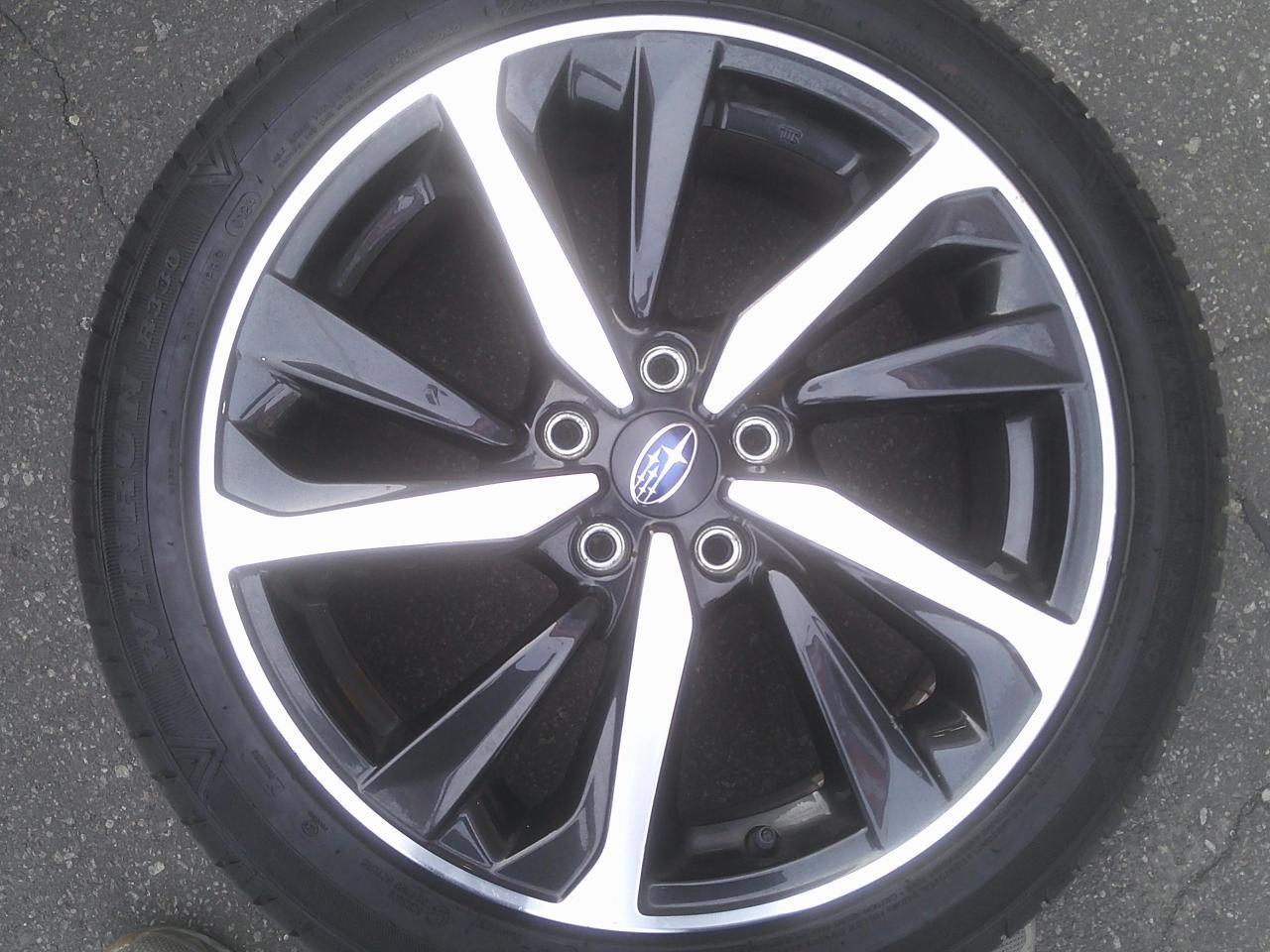 Комплект шин WINRUN R330 + штатные диски Subaru Levorg VN5