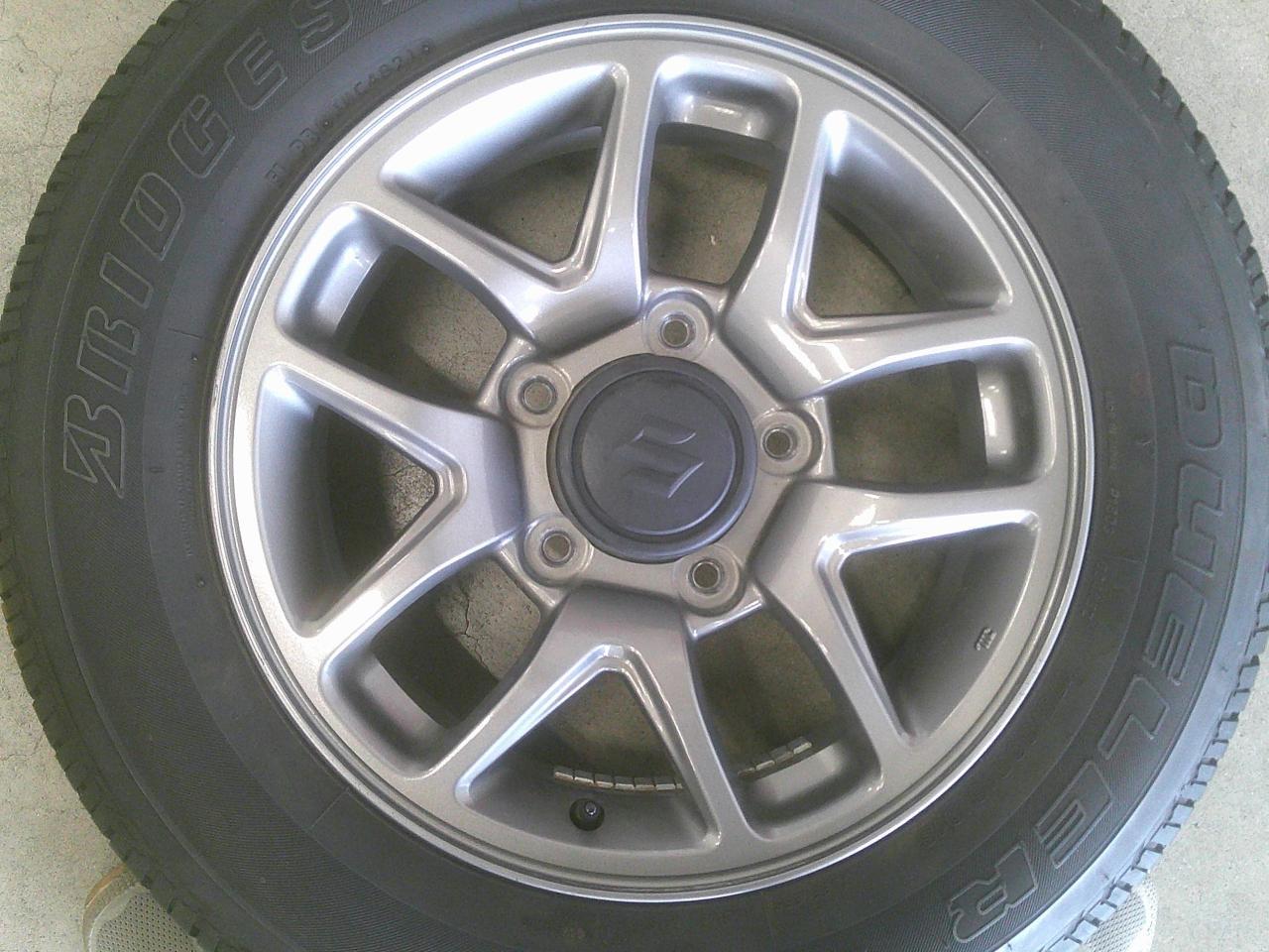 Комплект шин BRIDGESTONE DUELER H/T 684Ⅱ + штатные диски Suzuki Jimny JB64