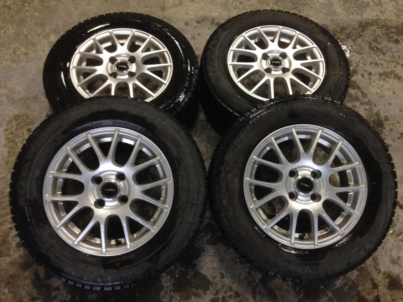 Комплект шин BRIDGESTONE BLIZZAK VRX2 + диски TOPRUN M7